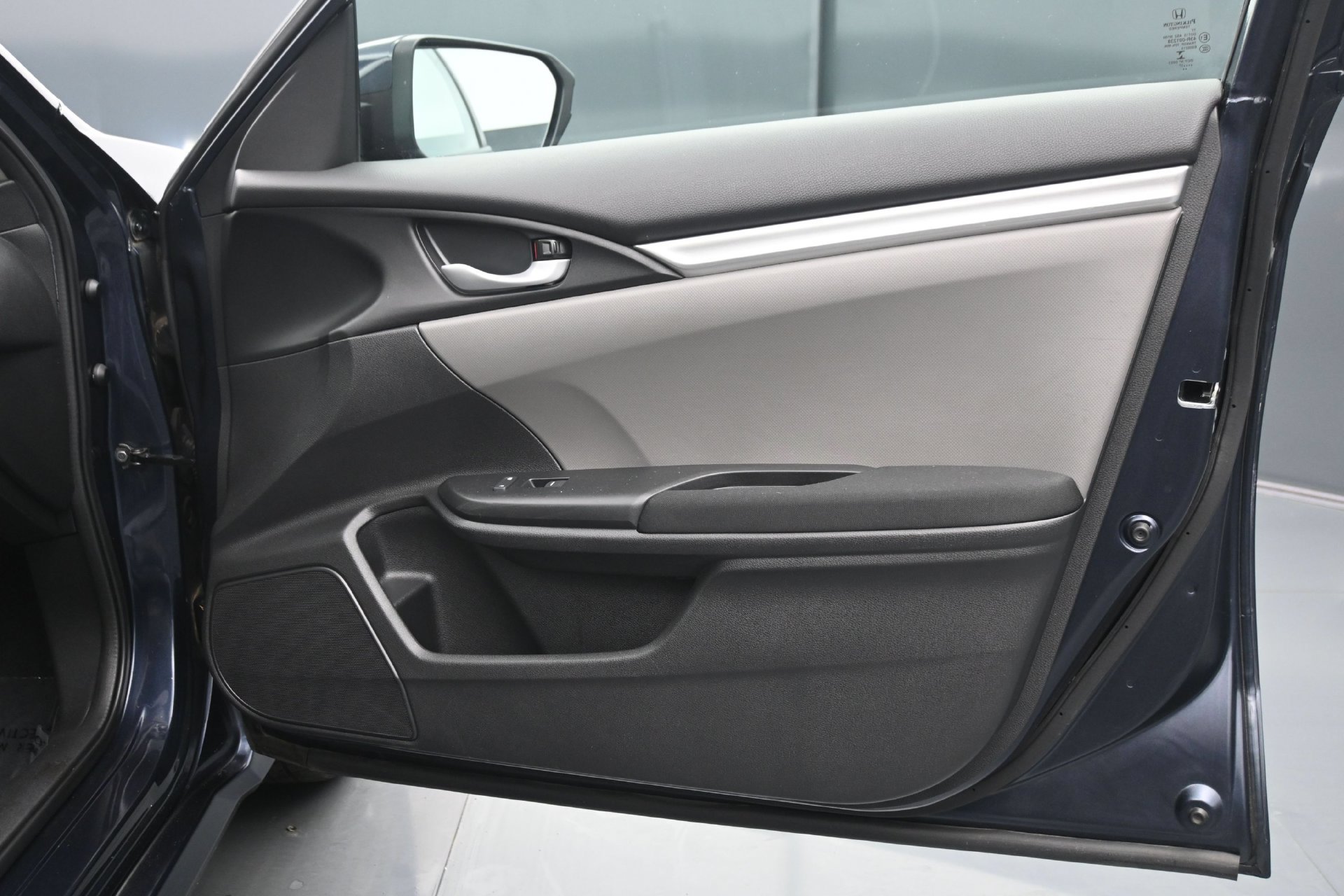 Used 2018 Honda Civic LX image 12