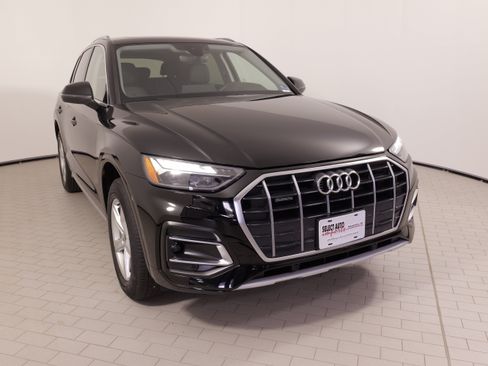 Used 2023 Audi Q5 2.0T Premium w/ Convenience Package AWD/4WD image 6