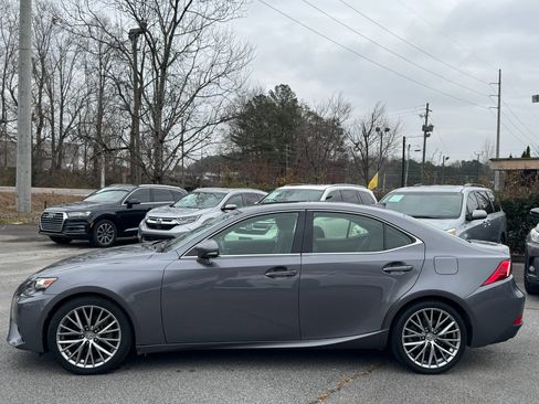 Used 2015 Lexus IS 250 image 4