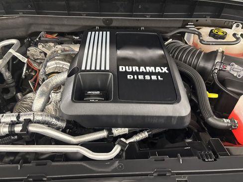 Used 2023 GMC Sierra 1500 Elevation w/ X31 Off-Road Package image 29