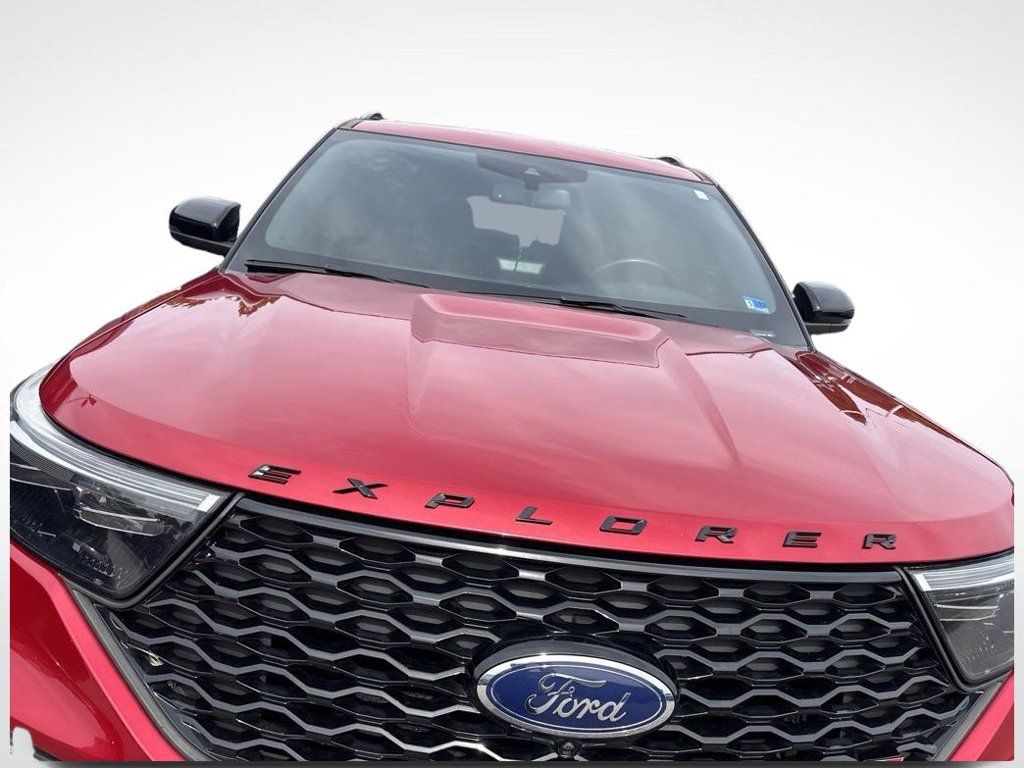 Used 2020 Ford Explorer ST w/ ST Street Pack AWD/4WD image 2