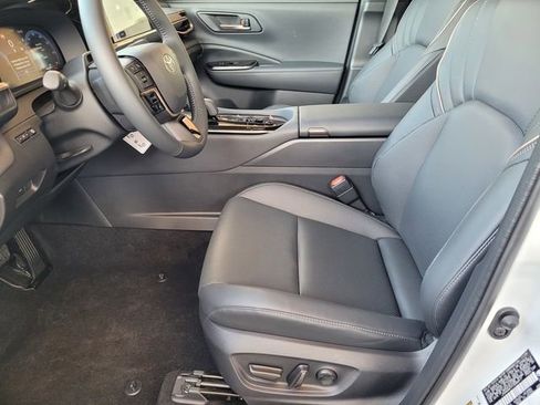 New 2026 Toyota Crown Limited image 9