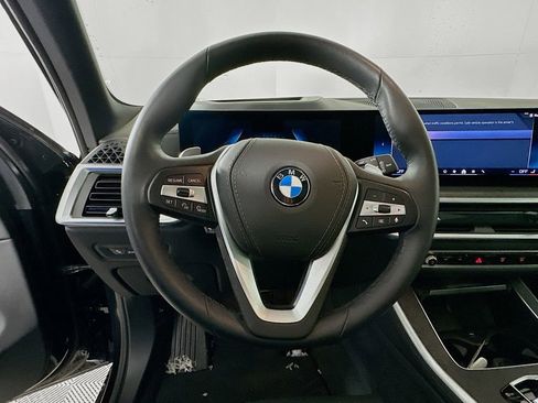 Used 2025 BMW X5 xDrive40i w/ Premium Package image 15