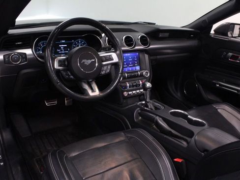 Used 2019 Ford Mustang GT Premium w/ Equipment Group 401A RWD image 4
