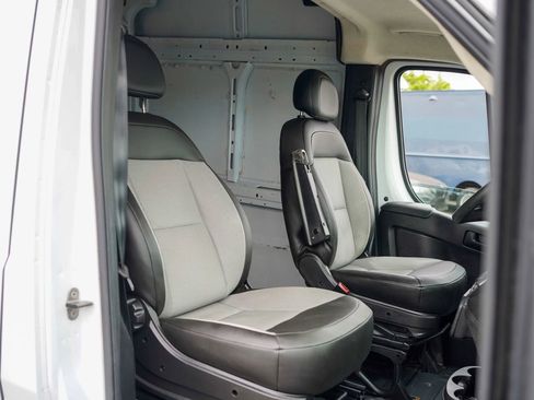 Used 2023 RAM ProMaster 2500 FWD image 22