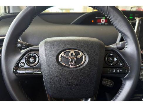 Certified 2022 Toyota Prius Prime XLE FWD image 26
