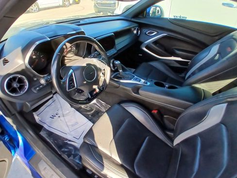 Used 2018 Chevrolet Camaro SS image 31