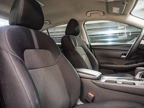 Used 2024 Nissan Sentra SV image 17