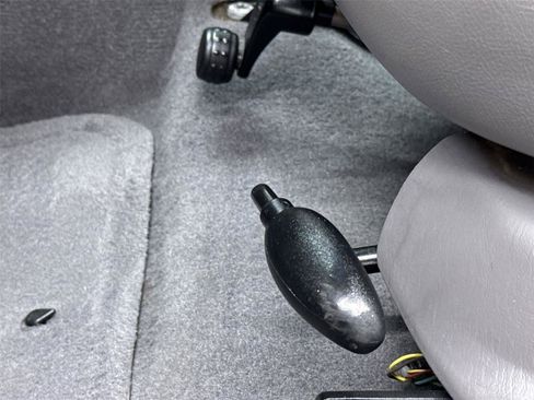 Used 2003 Ford Focus ZTW FWD image 13