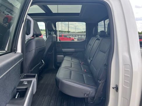 Used 2021 Ford F150 Lariat w/ Equipment Group 502A High AWD/4WD image 17