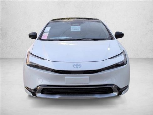 New 2026 Toyota Prius Plug-In Hybrid FWD image 6