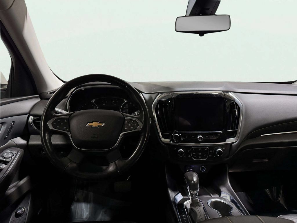 Used 2021 Chevrolet Traverse Premier w/ LPO, Floor Liner Package AWD/4WD image 10