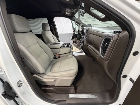 Used 2023 Chevrolet Silverado 3500 LT w/ Convenience Package image 44