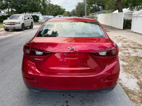 Used 2017 MAZDA MAZDA3 Sport FWD image 5