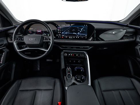 Certified 2025 Audi Q5 Premium Plus w/ Premium Plus image 15