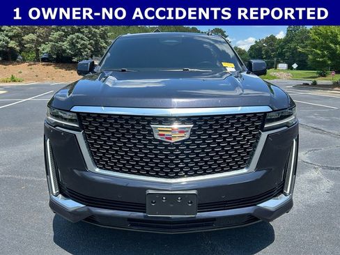 Used 2023 Cadillac Escalade Premium Luxury AWD/4WD image 13