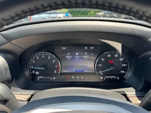 Used 2023 Ford Explorer Limited AWD/4WD image 34