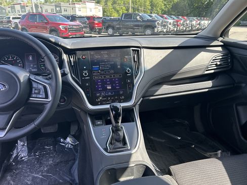 Used 2020 Subaru Outback Premium AWD/4WD image 25