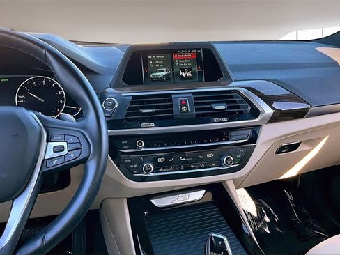 Used 2019 BMW X3 sDrive30i w/ Driving Assistance Package image 9