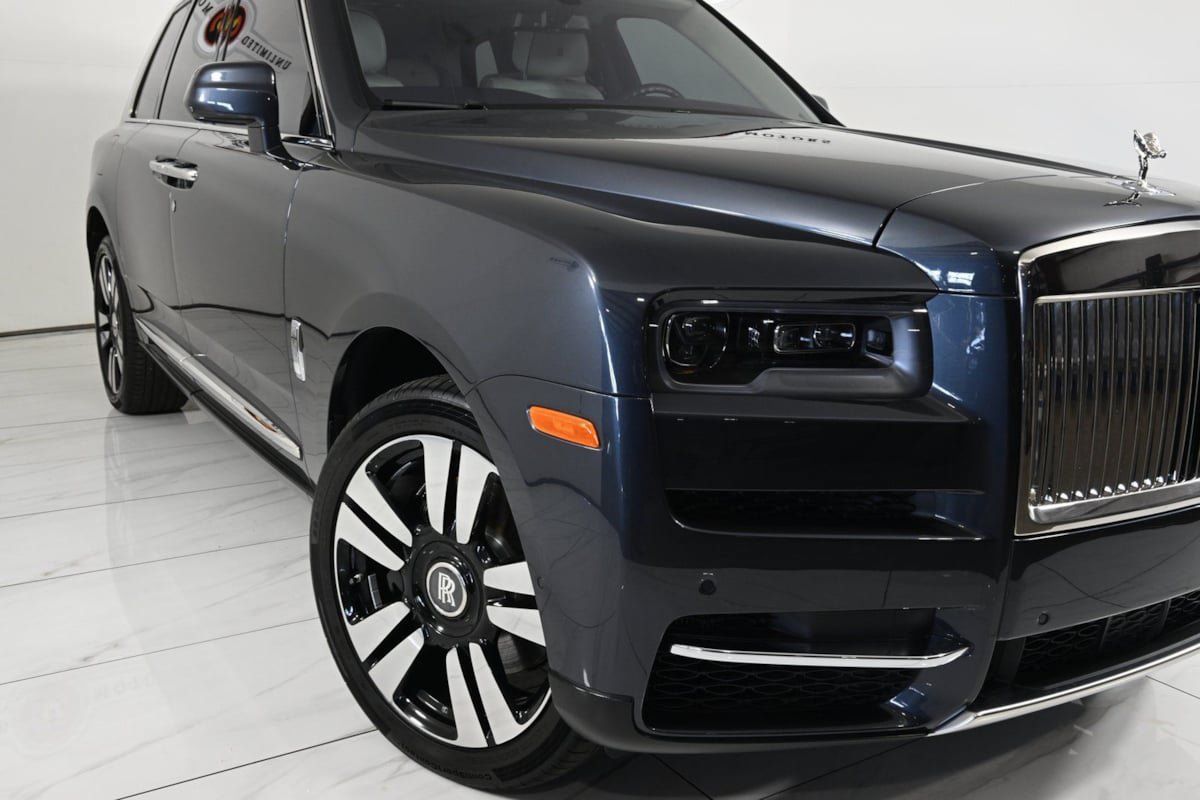 Used 2019 Rolls-Royce Cullinan AWD/4WD image 28