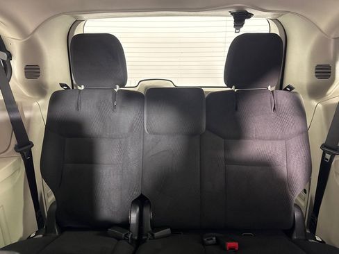 Used 2017 Dodge Grand Caravan SE w/ Power Window Group image 20