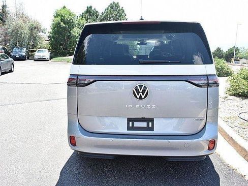 New 2025 Volkswagen ID. Buzz 1st Edition image 5