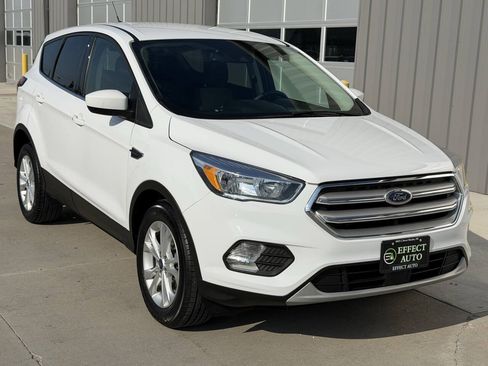 Used 2019 Ford Escape SE AWD/4WD image 8