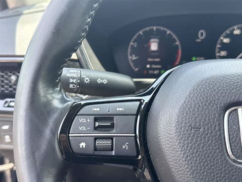 Used 2023 Honda CR-V EX-L image 18