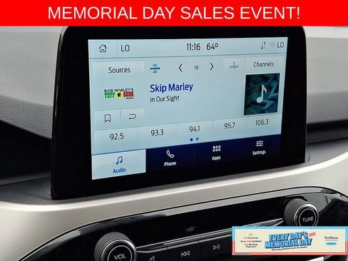 Used 2022 Ford Escape SE w/ SE Sport Appearance Package AWD/4WD image 19