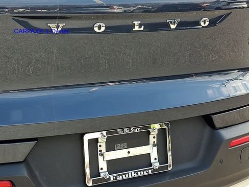 Used 2021 Volvo XC40 T5 Momentum w/ Premium Package image 35