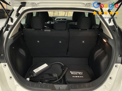 Used 2025 Nissan Leaf S FWD image 14