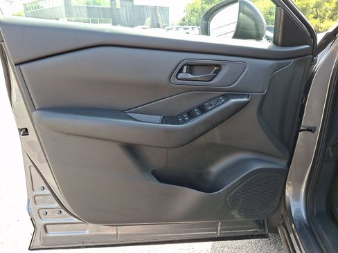 Certified 2025 Nissan Rogue S AWD/4WD image 13