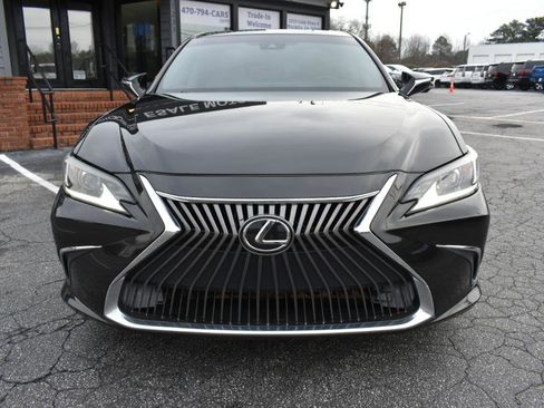 Used 2019 Lexus ES 350 w/ Accessory Package 2 image 3