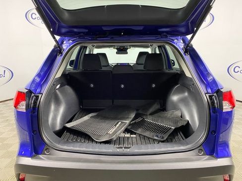 Used 2024 Toyota Corolla Cross LE image 7