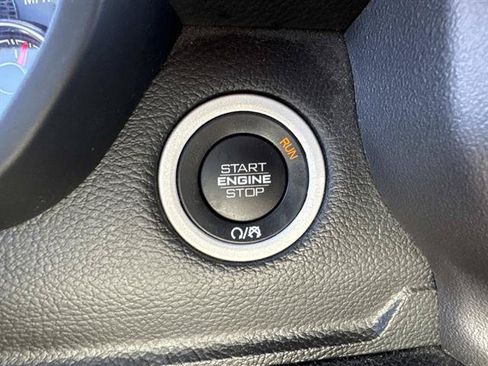 Used 2022 RAM 1500 Big Horn AWD/4WD image 13