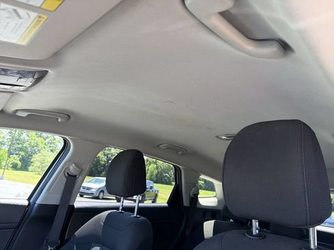 Used 2023 Kia Sportage LX AWD/4WD image 19