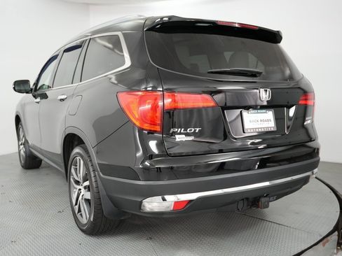 Used 2017 Honda Pilot Elite image 8