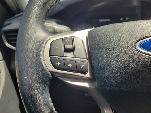Used 2021 Ford Explorer XLT RWD image 20
