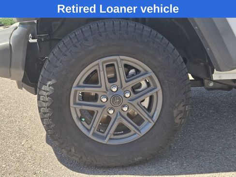 Used 2025 Jeep Wrangler Unlimited Sport AWD/4WD image 7