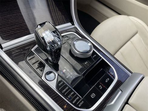 Used 2019 BMW M850i xDrive Convertible image 24