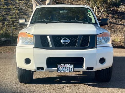 Used 2010 Nissan Titan XE w/ XE Popular Equipment Pkg image 4