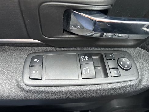 Used 2021 RAM 1500 Tradesman w/ Popular Equipment Group image 17