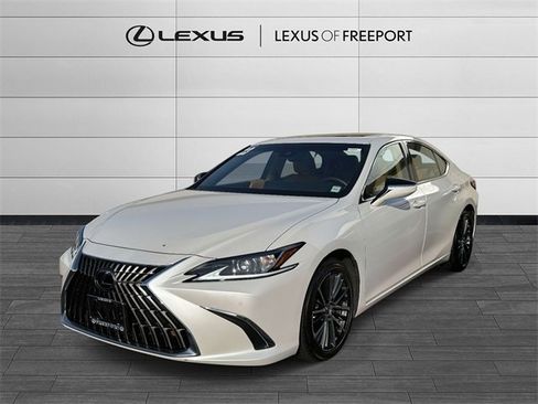 Used 2023 Lexus ES 350 w/ Premium Package image 3