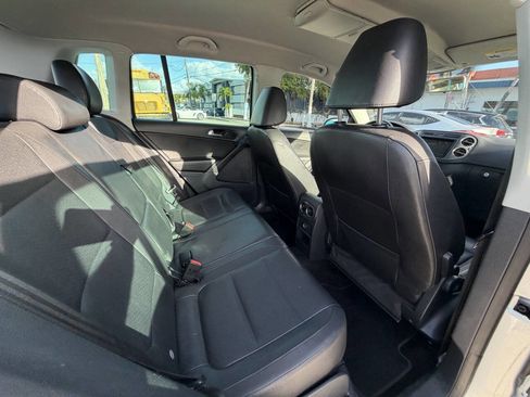 Used 2012 Volkswagen Tiguan SEL image 11