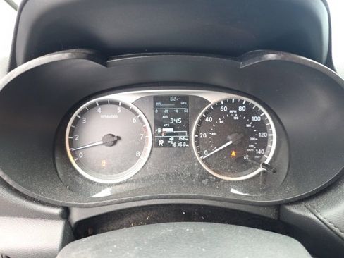 Used 2020 Nissan Versa S image 7