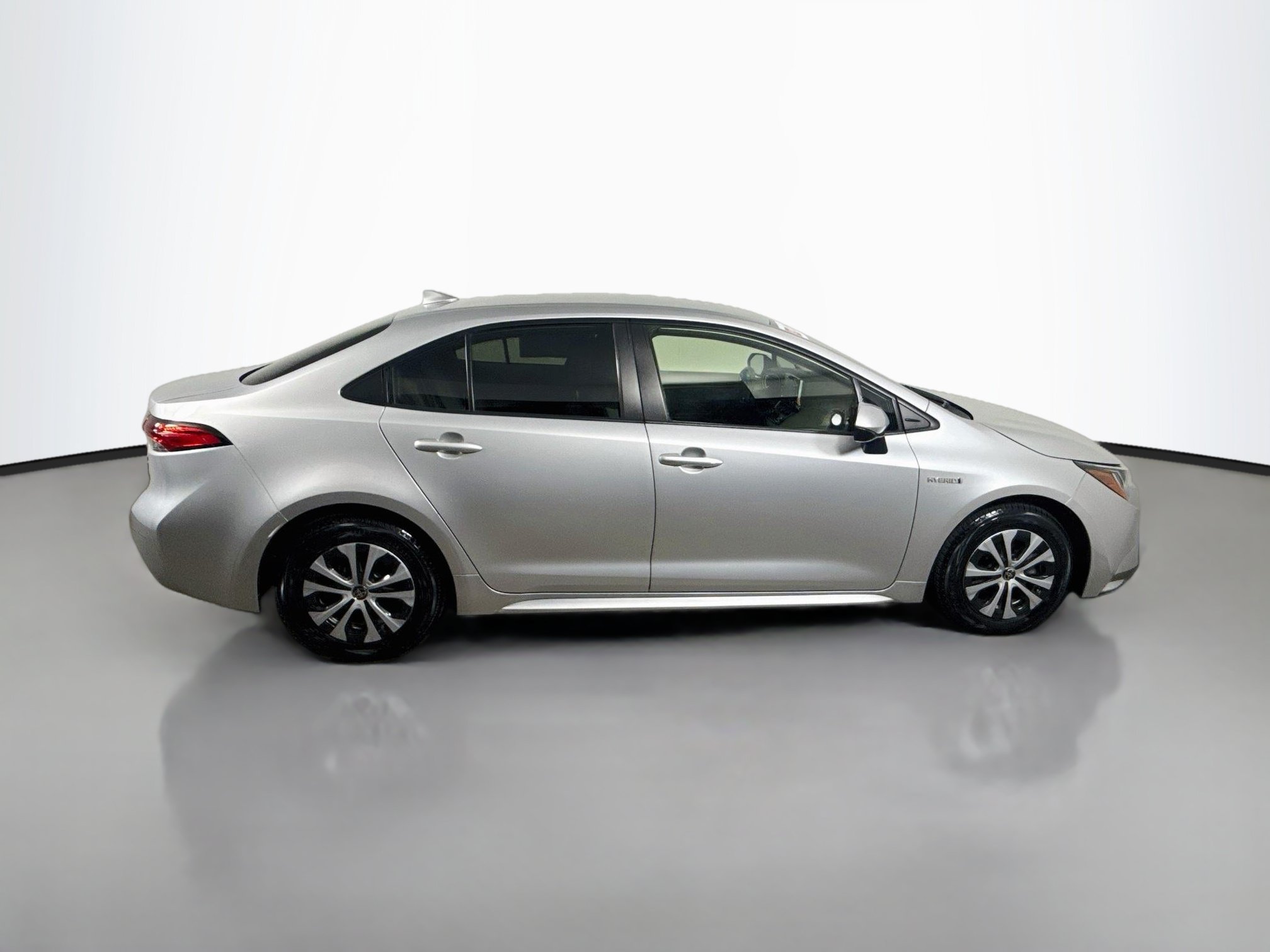 Used 2020 Toyota Corolla LE FWD image 8