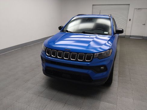 Used 2022 Jeep Compass Latitude AWD/4WD image 15
