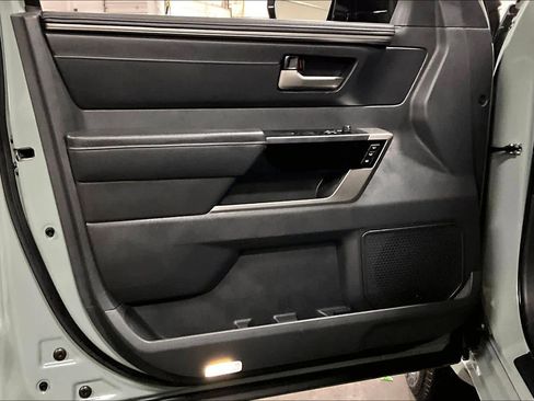 Used 2024 Toyota Tundra Limited image 21