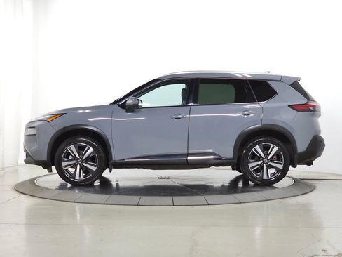 Used 2021 Nissan Rogue SL w/ Premium Package AWD/4WD image 6
