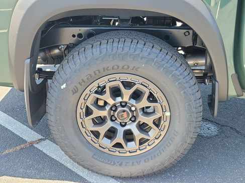 New 2026 Nissan Frontier PRO-4X AWD/4WD image 22